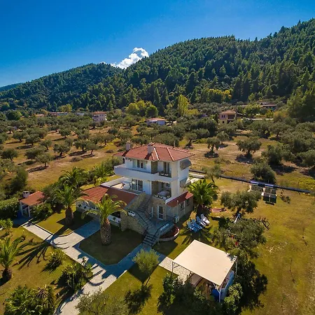 The Endless View * Vourvourou